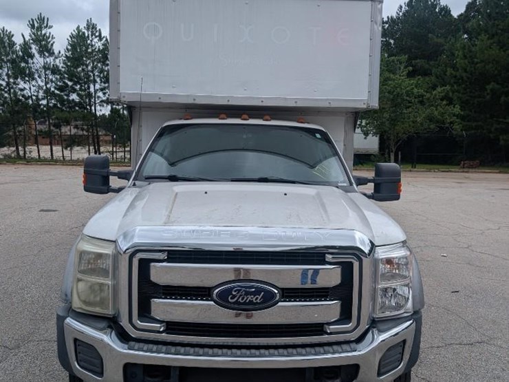 2013-ford-f550-image-3