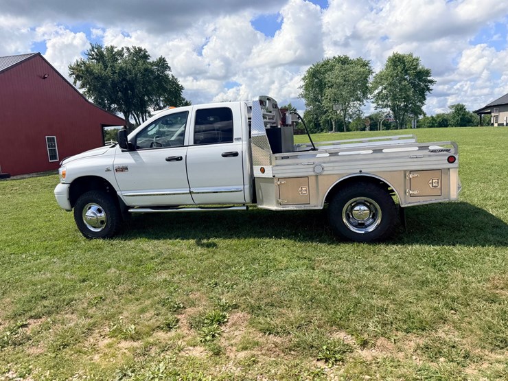 2007-dodge-ram-3500-image-8