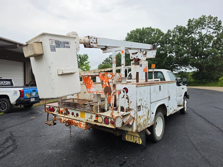 2000-ford-f550-image-12