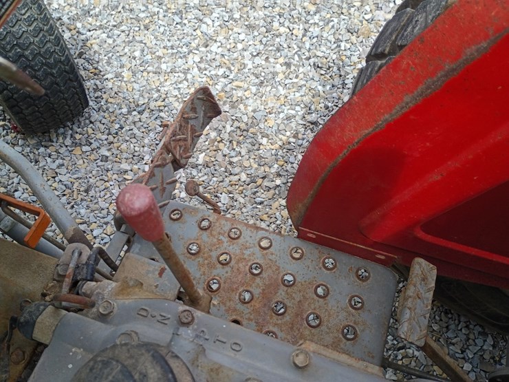 1978-massey-ferguson-210-image-23