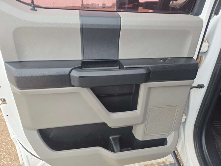 2017-ford-f250-image-10
