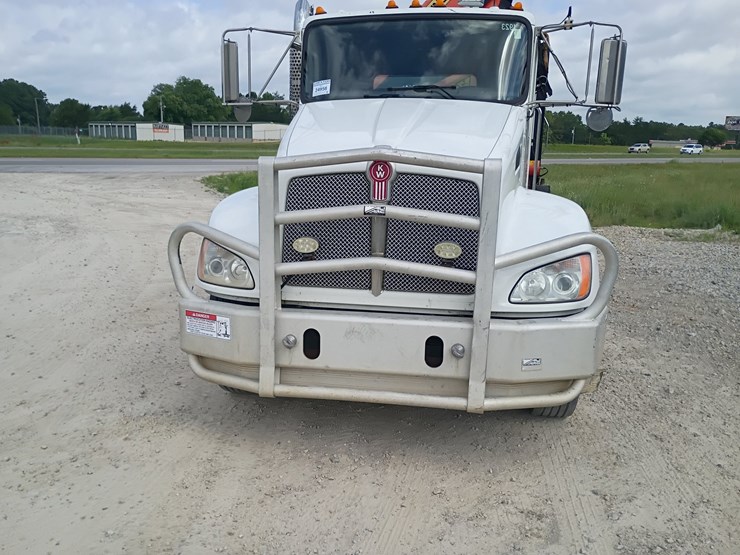 2012-kenworth-t370-image-21
