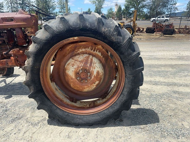 ford-900-image-39