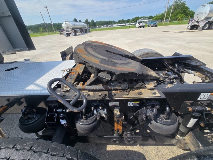 2018-kenworth-t680-image-82