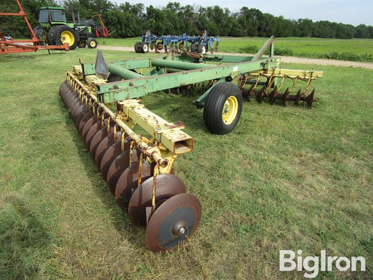 john-deere-340-image-6