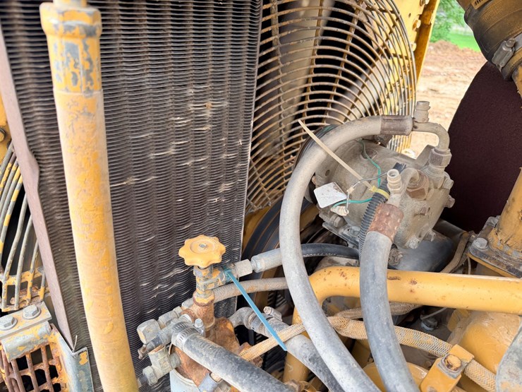 1992-caterpillar-d8n-image-19
