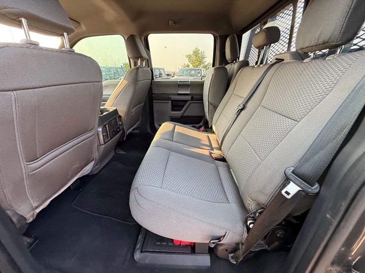 2022-ford-f250-sd-image-23