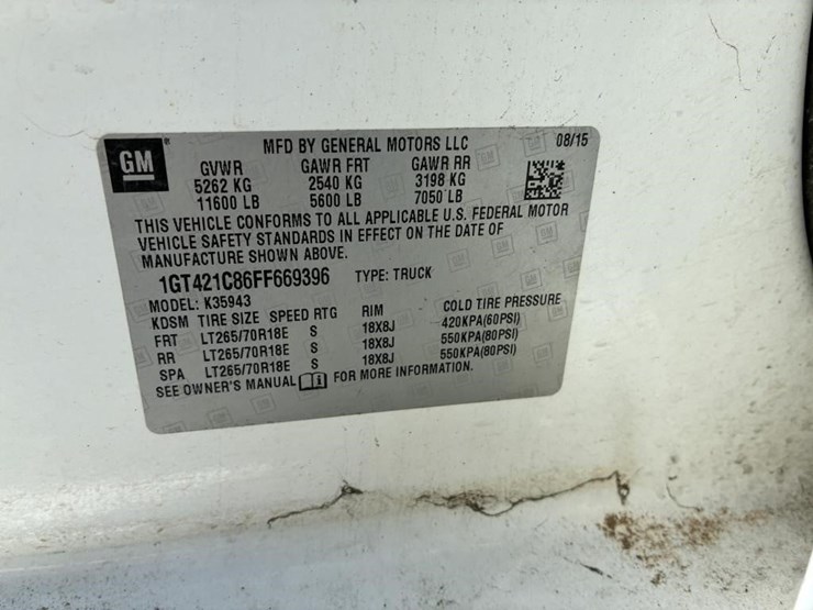 2015-gmc-3500hd-image-30