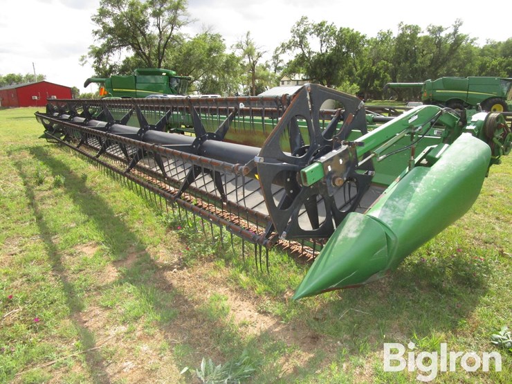 2009-john-deere-635d-image-1