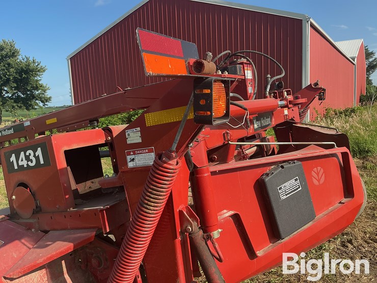 new-holland-1431-image-11
