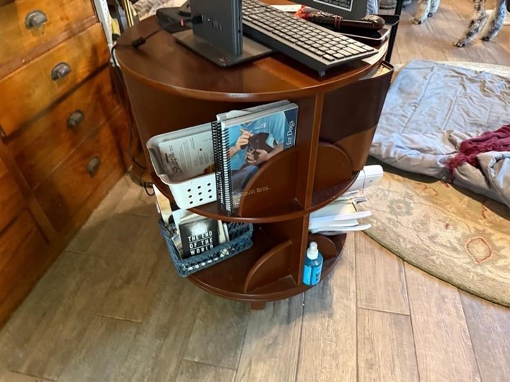rotating-round-table-image-4