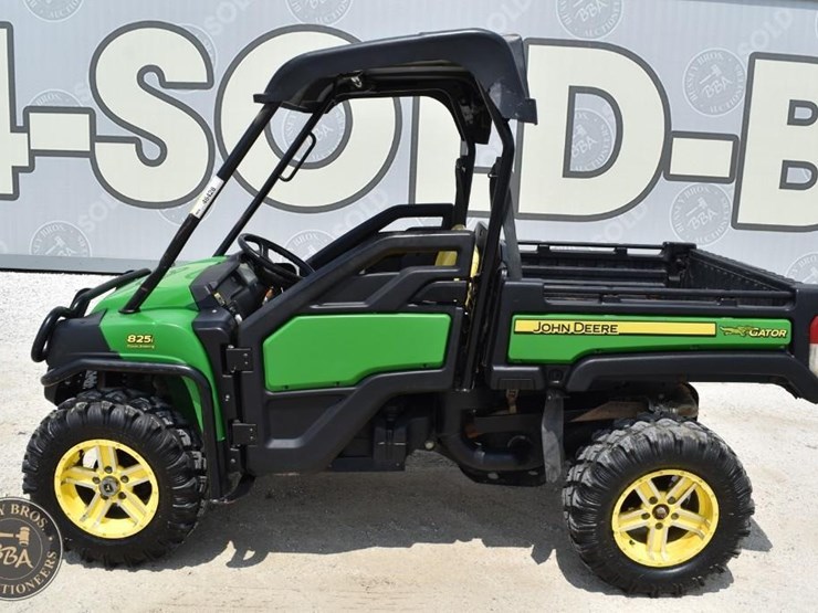 john-deere-gator-image-2