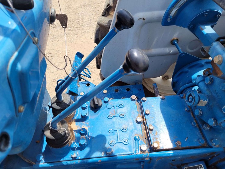 ford-tractor-image-11