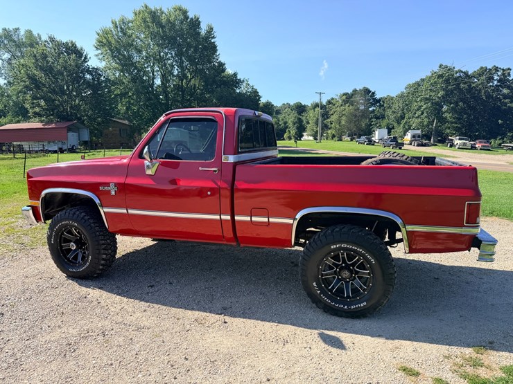 1986-chevrolet-k10-image-4