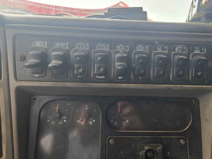 2007-kenworth-t2000-image-75