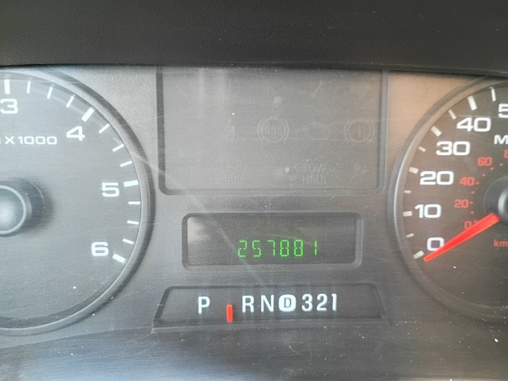 2007-ford-f550-image-55