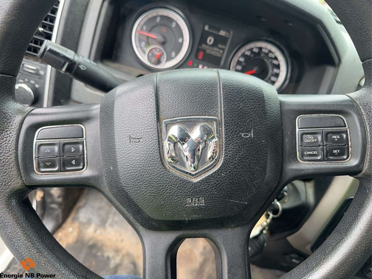 2018-dodge-3500hd-image-28
