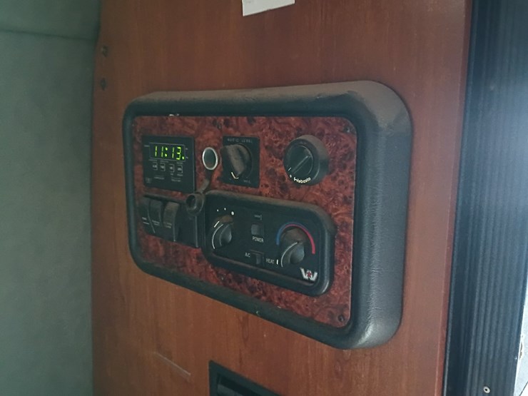 2006-western-star-4900-image-84
