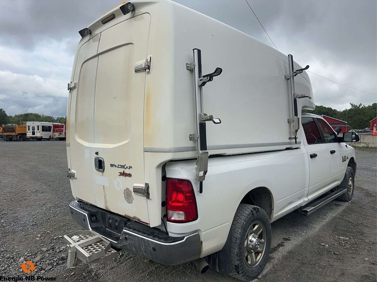 2018-dodge-3500hd-image-5
