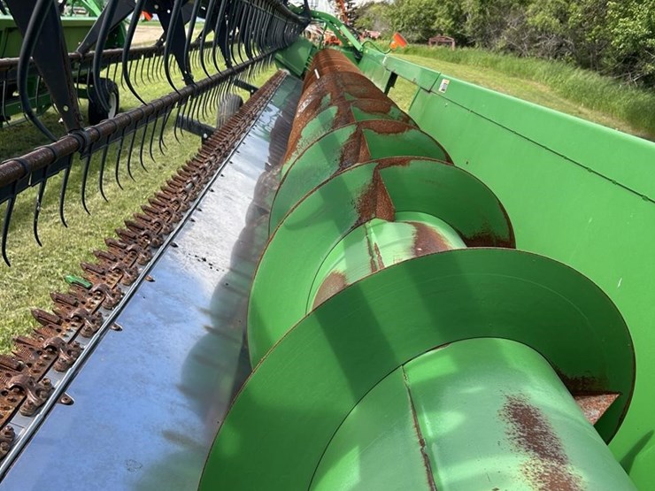 2009-john-deere-635f-image-22