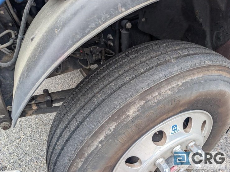 2016-ford-f750-image-13