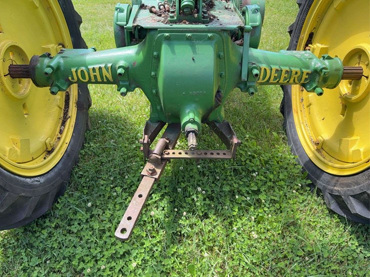 john-deere-model-b-image-10