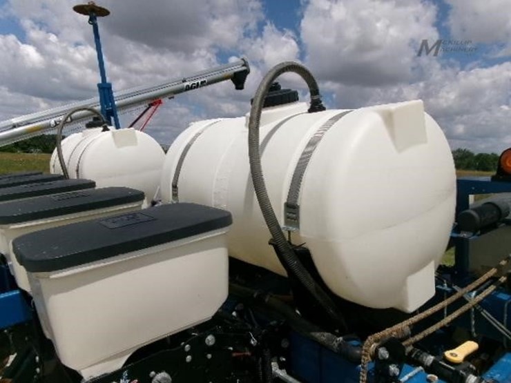 2014-kinze-3000-image-9