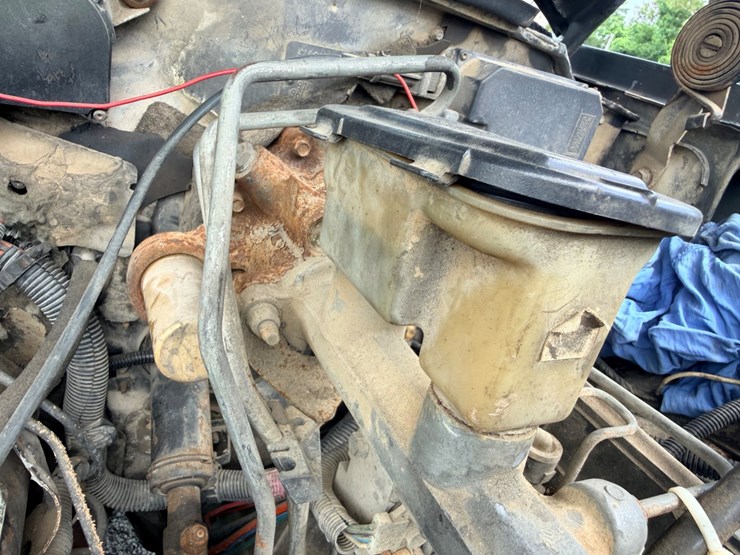 1993-chevrolet-k2500-image-37