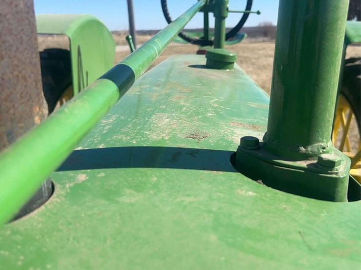 john-deere-model-b-image-10