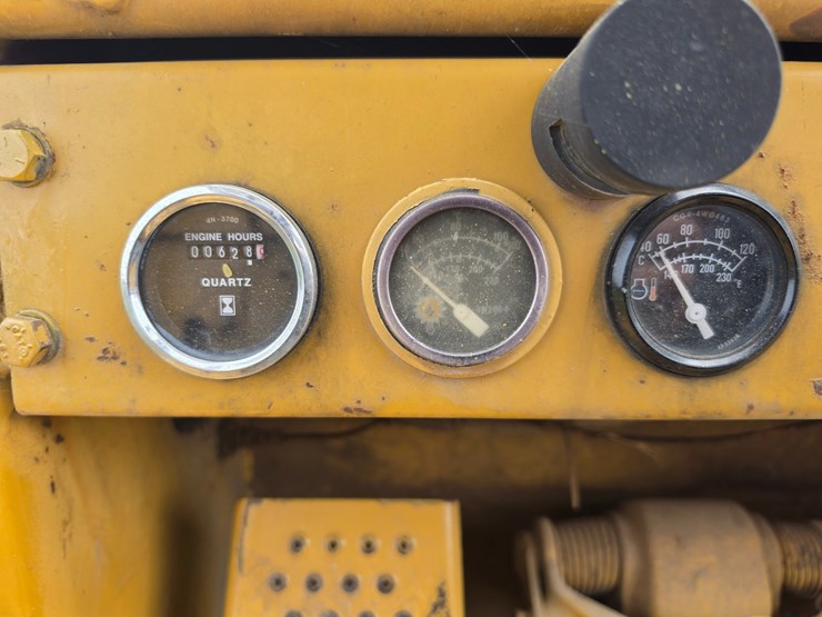 1983-caterpillar-973-image-77