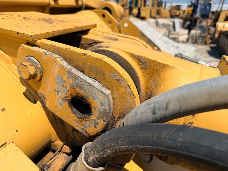 1994-caterpillar-953b-image-87