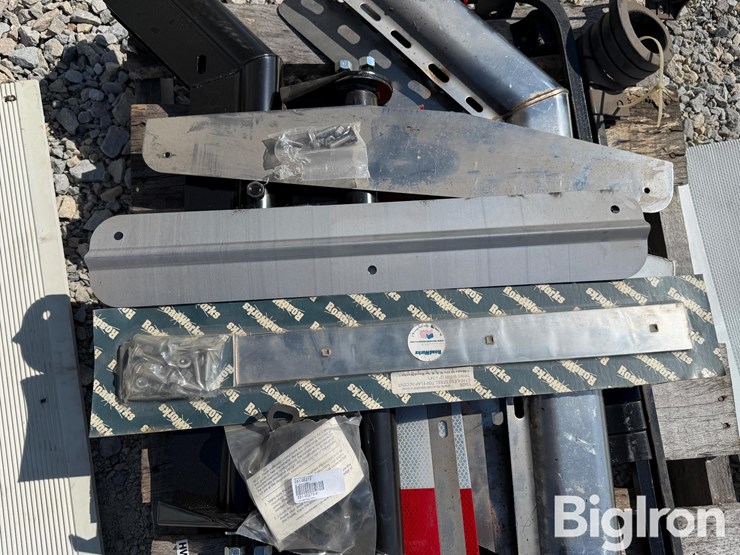 mudflap-brackets-and-parts-image-11