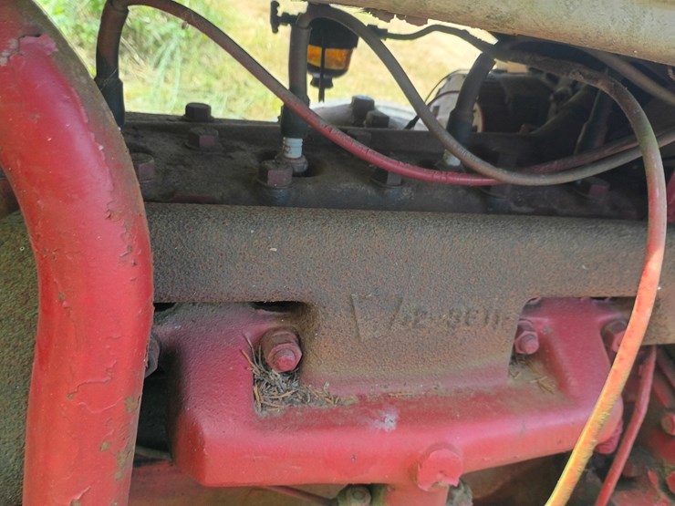 1951-ford-8n-image-17