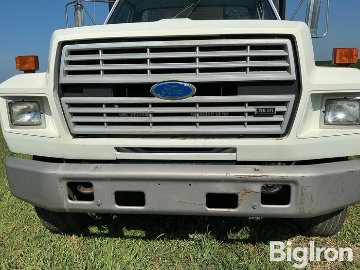 1993-ford-f700-image-14