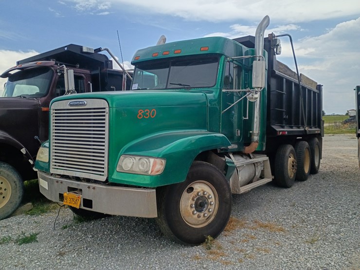 1995-freightliner-fld120-image-1