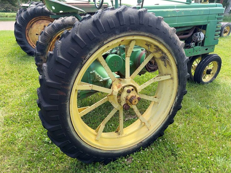 john-deere-model-b-image-13