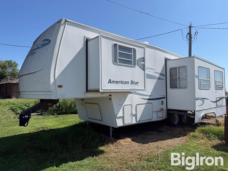 2002-american-star-asfw32rlsb-5th-wheel-camper-image-1