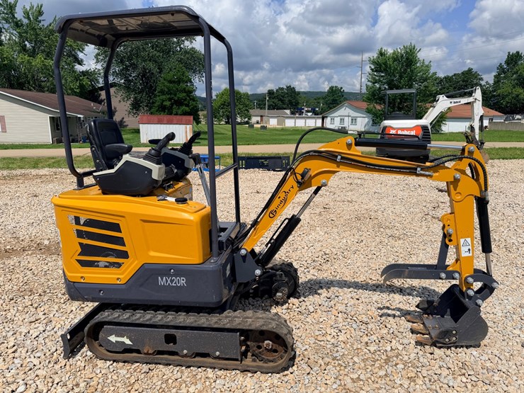 #25028-•-2025-mx20r-mini-excavator-image-10
