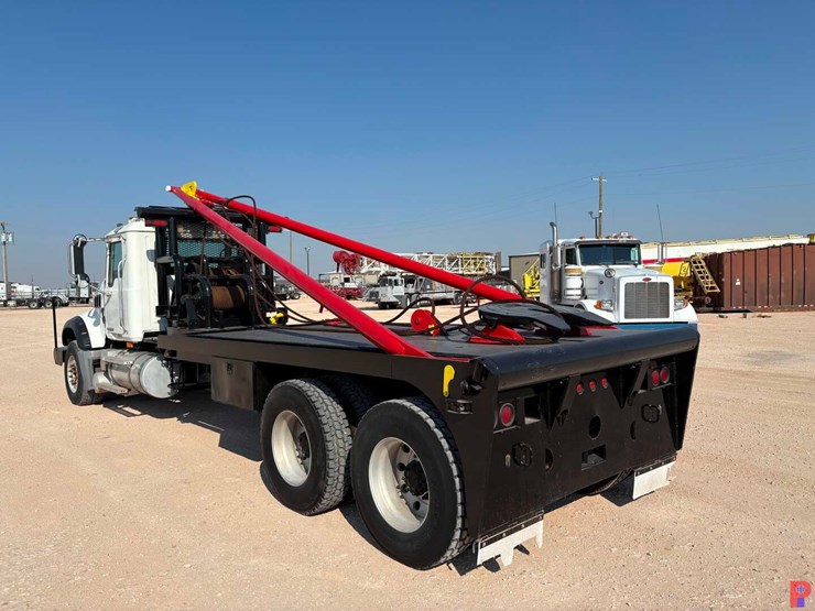 2008-mack-granite-t/a-daycab-gin-pole-truck-image-5