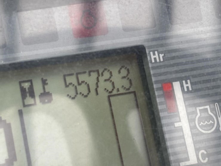 2016-caterpillar-2c6000-image-41