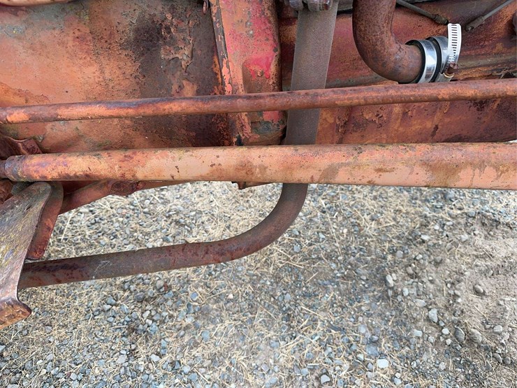 ford-8n-image-37