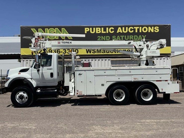 2009-international-workstar-7600-image-1