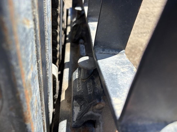 2016-caterpillar-2c6000-image-12