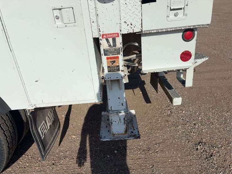 2009-international-workstar-7400-image-12