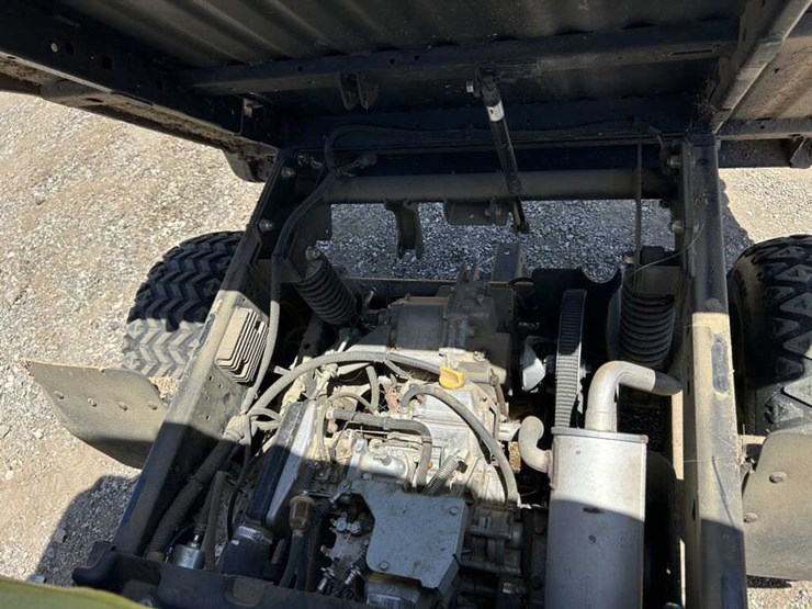 john-deere-gator-hpx615e-image-11