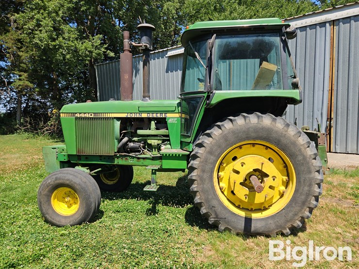 1982-john-deere-4440-image-8
