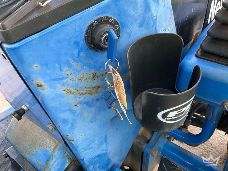 new-holland-tc30-image-6