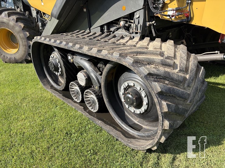 2013-claas-lexion-760-image-18