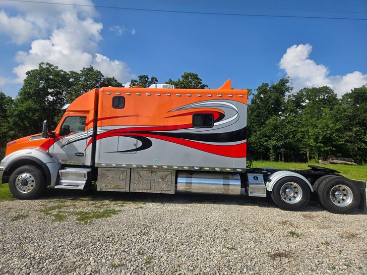 2019-kenworth-t880-image-8