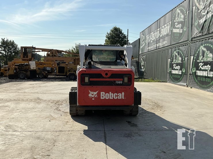 2018-bobcat-t595-image-3